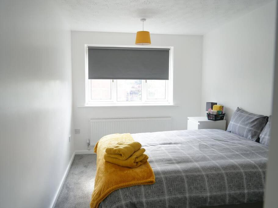 Cosy Four Bed Property With En-Suite Near To Nec Birmingham Airport And The City Exteriör bild